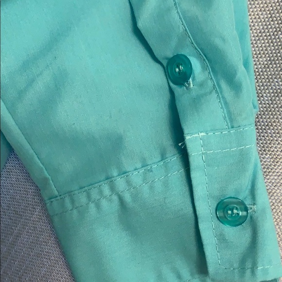 Men’s button down - Picture 2 of 2